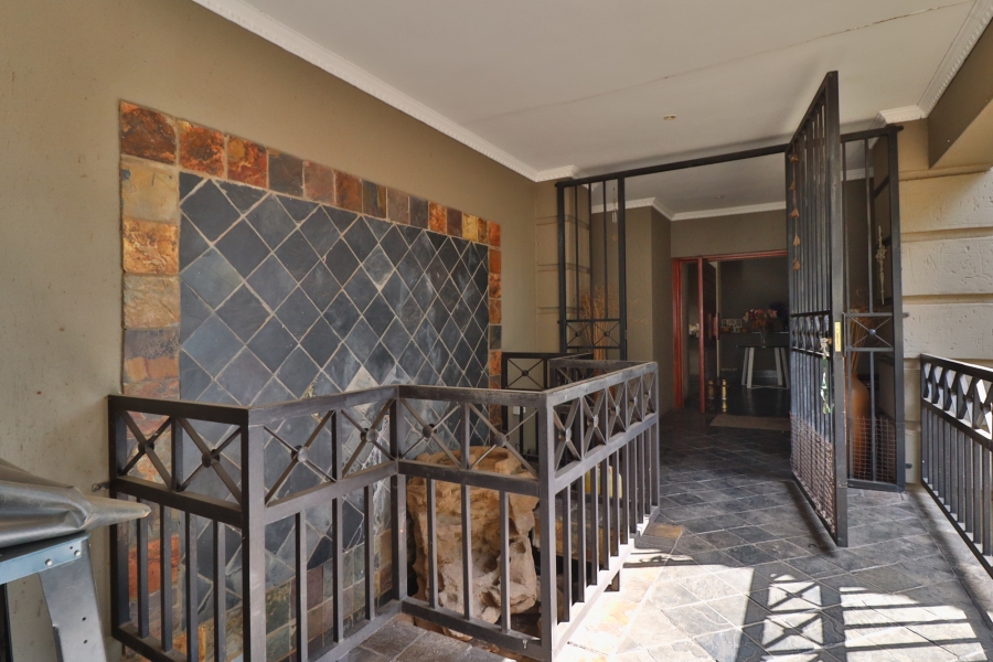 6 Bedroom Property for Sale in Montana Gauteng