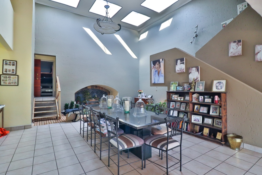 6 Bedroom Property for Sale in Montana Gauteng