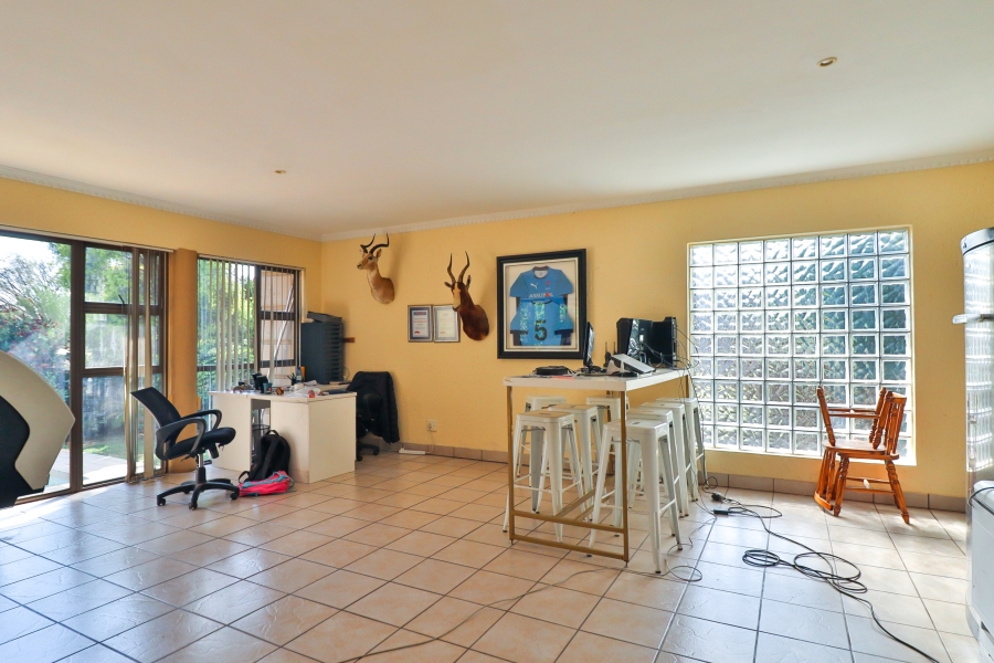 6 Bedroom Property for Sale in Montana Gauteng