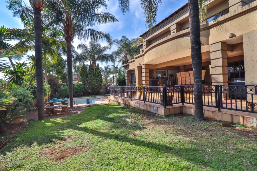 6 Bedroom Property for Sale in Montana Gauteng