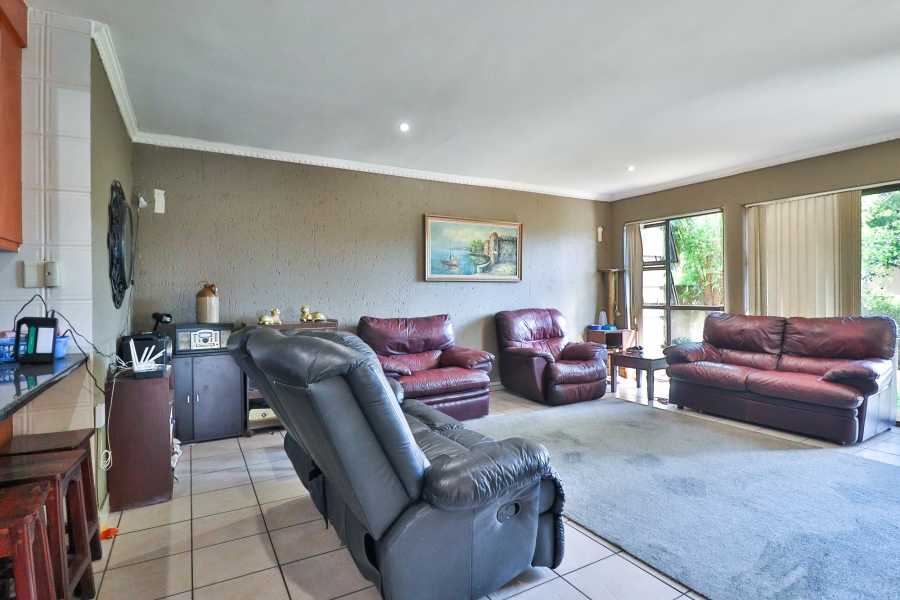 6 Bedroom Property for Sale in Montana Gauteng