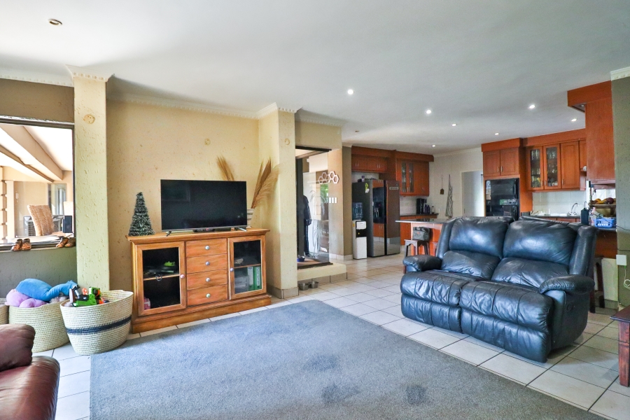 6 Bedroom Property for Sale in Montana Gauteng
