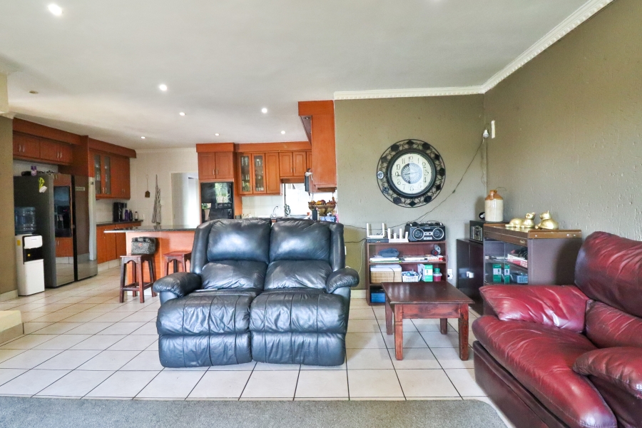 6 Bedroom Property for Sale in Montana Gauteng