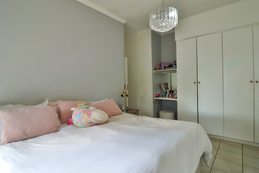 6 Bedroom Property for Sale in Montana Gauteng
