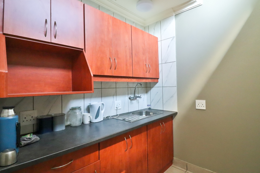 6 Bedroom Property for Sale in Montana Gauteng