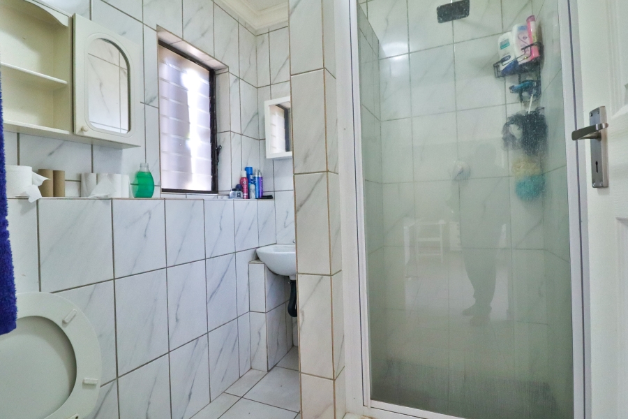 6 Bedroom Property for Sale in Montana Gauteng