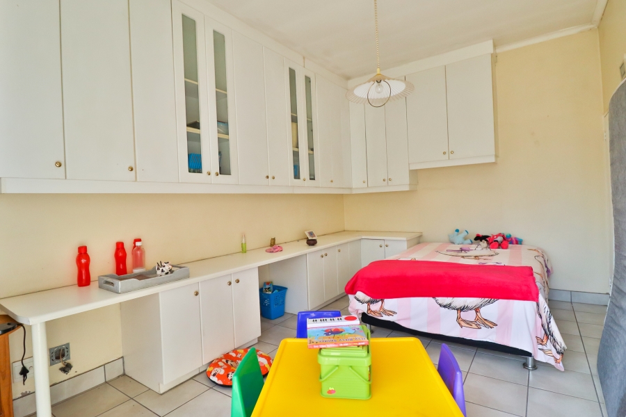 6 Bedroom Property for Sale in Montana Gauteng