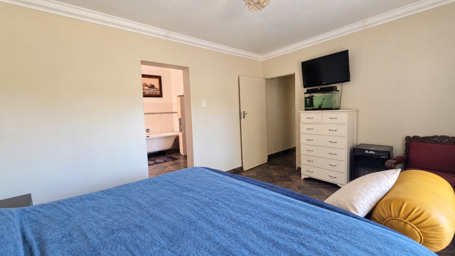 4 Bedroom Property for Sale in Elardus Park Gauteng