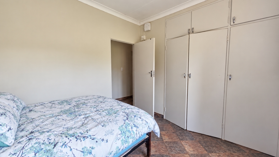 4 Bedroom Property for Sale in Elardus Park Gauteng