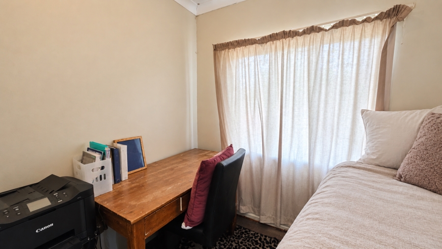 4 Bedroom Property for Sale in Elardus Park Gauteng