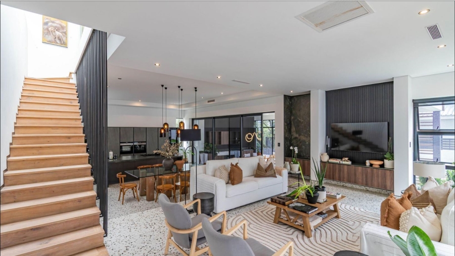4 Bedroom Property for Sale in Helderfontein Estate Gauteng