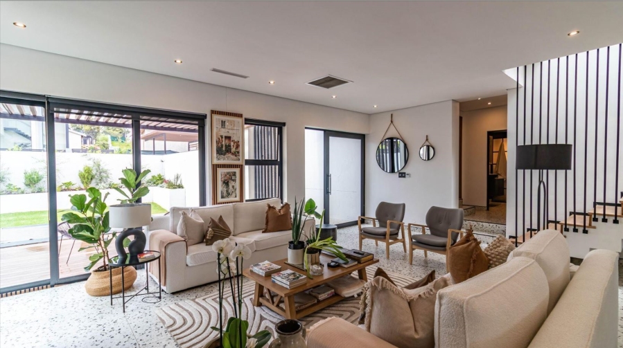 4 Bedroom Property for Sale in Helderfontein Estate Gauteng