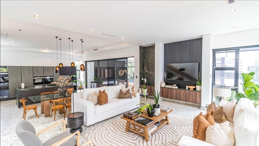 4 Bedroom Property for Sale in Helderfontein Estate Gauteng