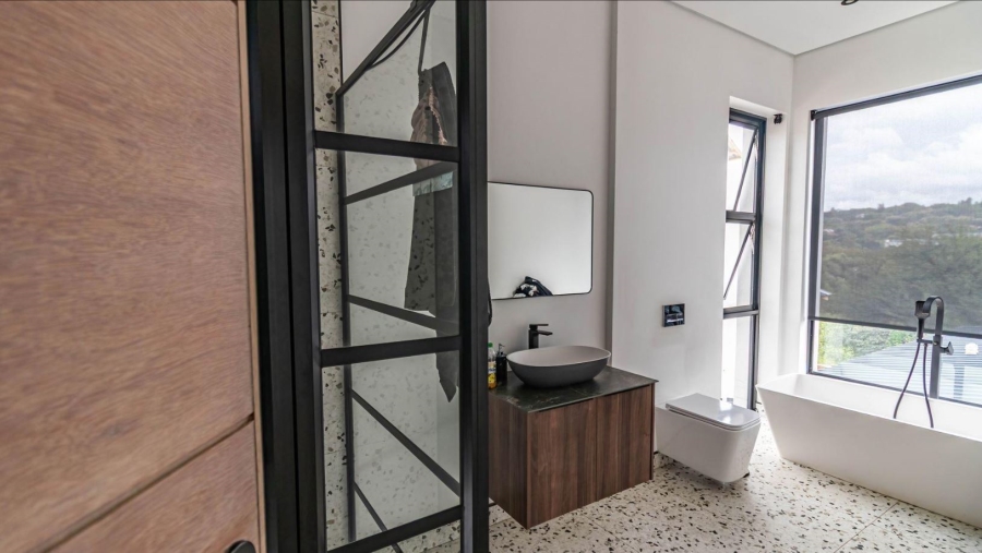 4 Bedroom Property for Sale in Helderfontein Estate Gauteng