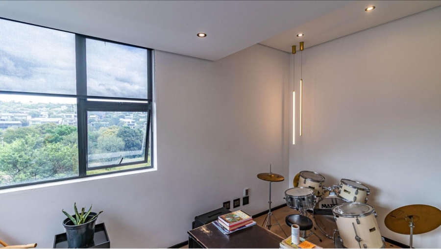 4 Bedroom Property for Sale in Helderfontein Estate Gauteng