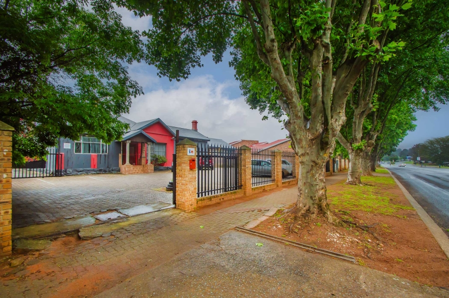 4 Bedroom Property for Sale in Krugersdorp North Gauteng