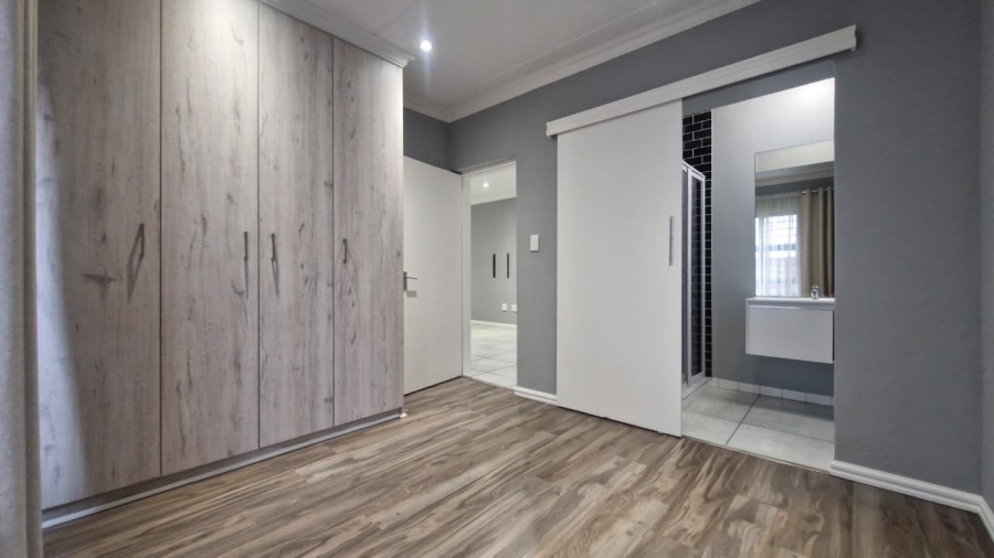 To Let 3 Bedroom Property for Rent in Diswilmar A H Gauteng