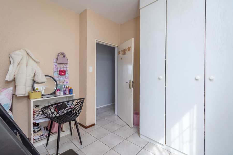 2 Bedroom Property for Sale in Willowbrook Gauteng