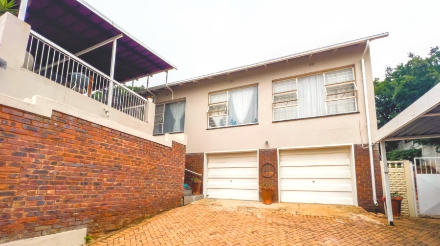 8 Bedroom Property for Sale in Noordheuwel Gauteng