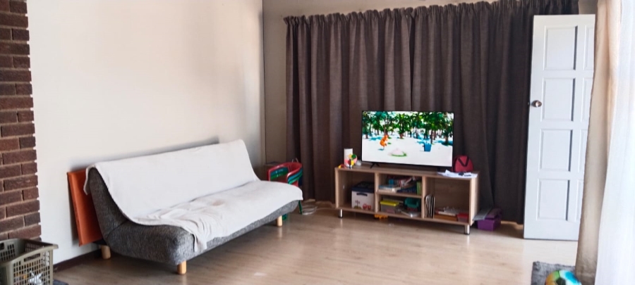 8 Bedroom Property for Sale in Noordheuwel Gauteng