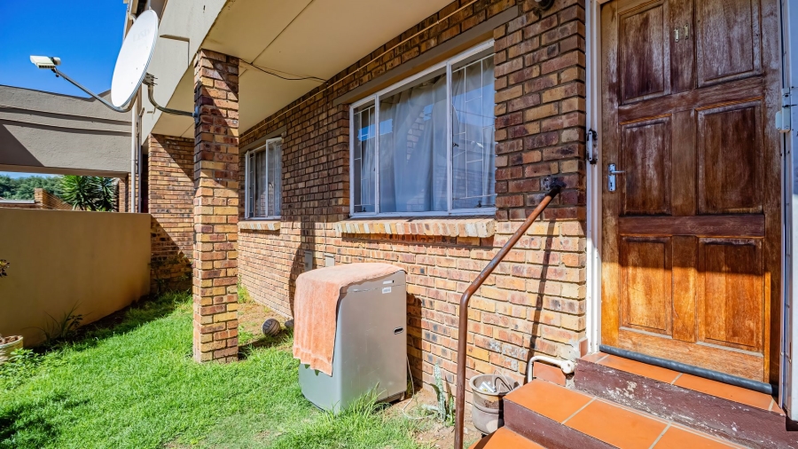3 Bedroom Property for Sale in Terenure Gauteng