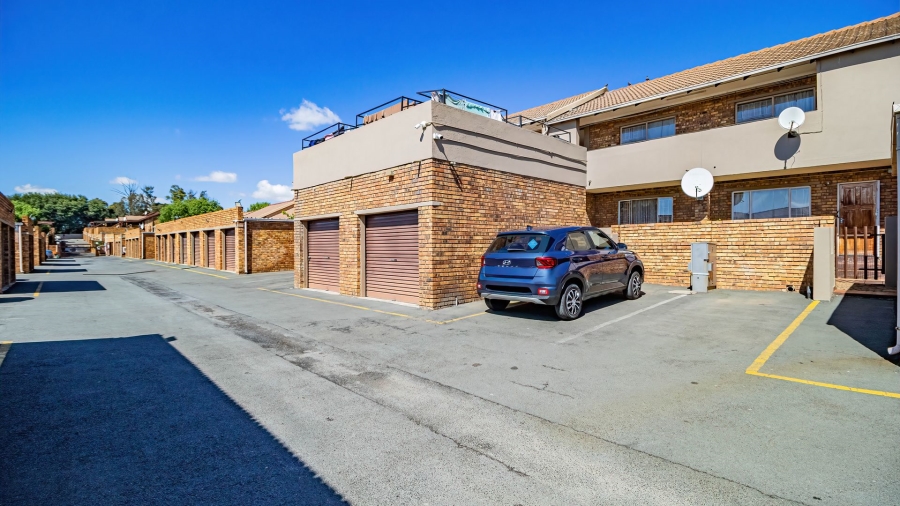 3 Bedroom Property for Sale in Terenure Gauteng