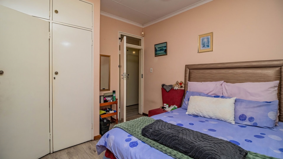 4 Bedroom Property for Sale in Glen Marais Gauteng