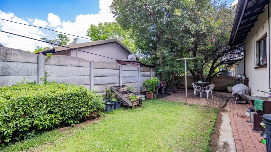 4 Bedroom Property for Sale in Glen Marais Gauteng