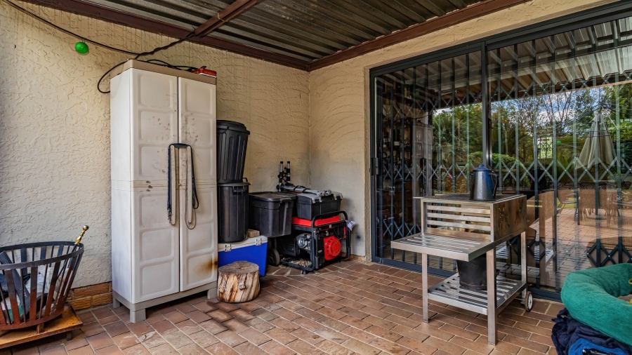 4 Bedroom Property for Sale in Glen Marais Gauteng