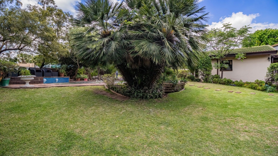 4 Bedroom Property for Sale in Glen Marais Gauteng