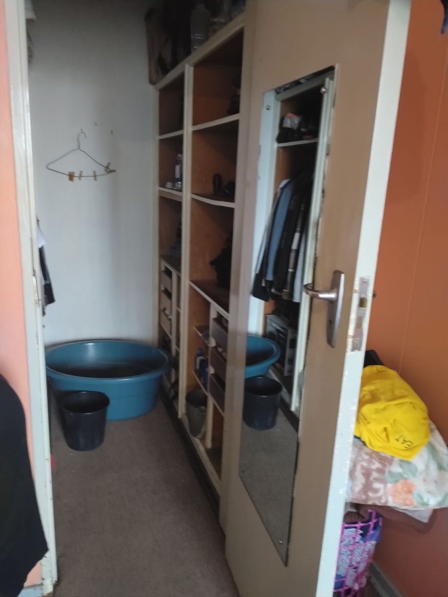 2 Bedroom Property for Sale in Parktown Gauteng
