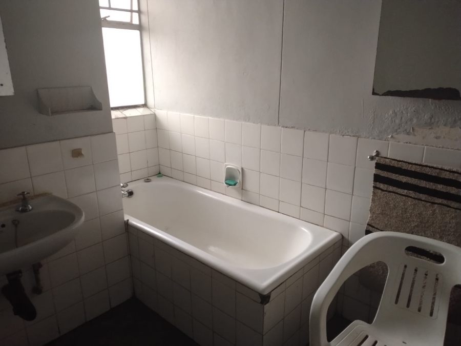 2 Bedroom Property for Sale in Parktown Gauteng