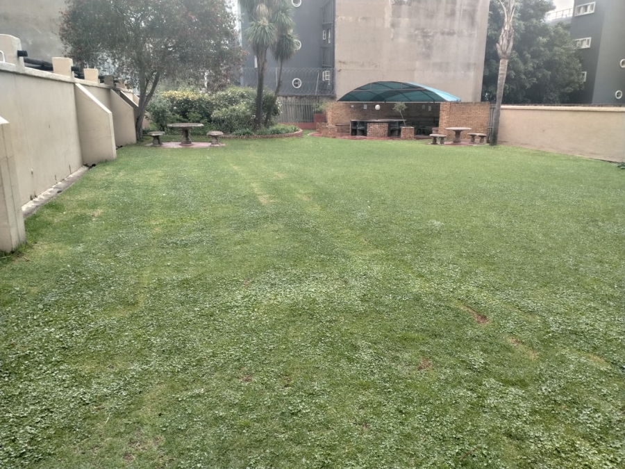 2 Bedroom Property for Sale in Parktown Gauteng