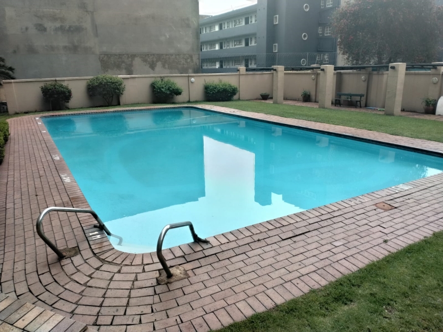 2 Bedroom Property for Sale in Parktown Gauteng