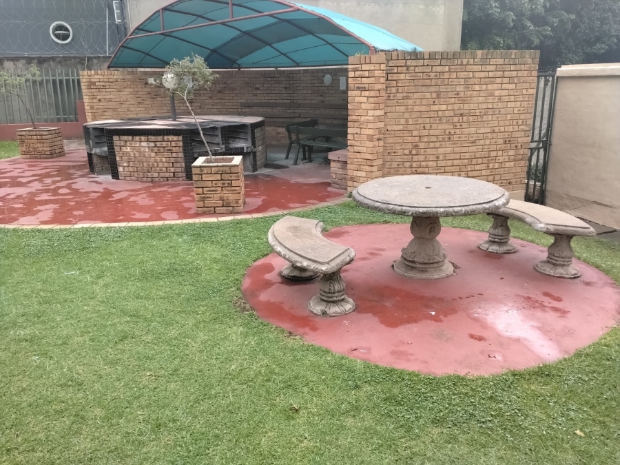 2 Bedroom Property for Sale in Parktown Gauteng