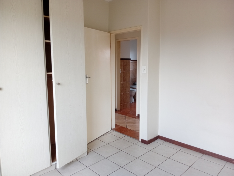 To Let 2 Bedroom Property for Rent in Olympus AH Gauteng