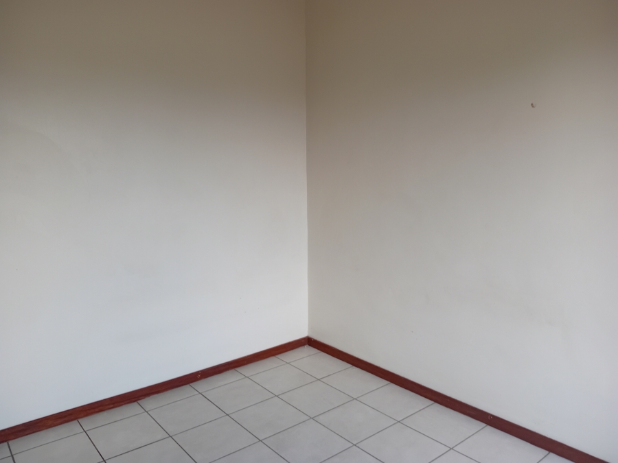 To Let 2 Bedroom Property for Rent in Olympus AH Gauteng
