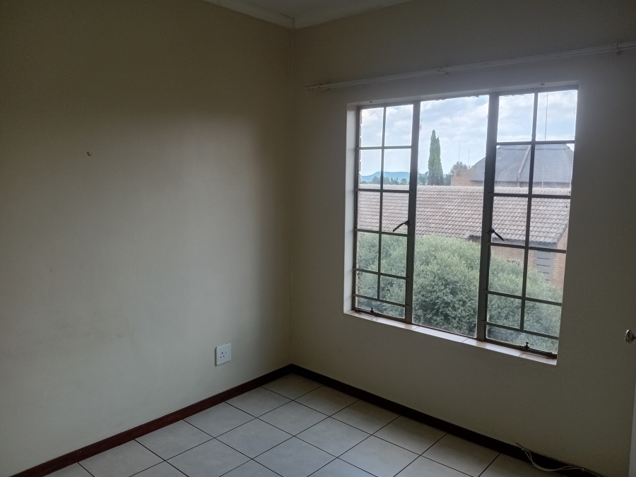 To Let 2 Bedroom Property for Rent in Olympus AH Gauteng