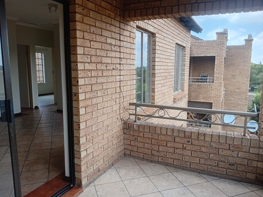 To Let 2 Bedroom Property for Rent in Olympus AH Gauteng