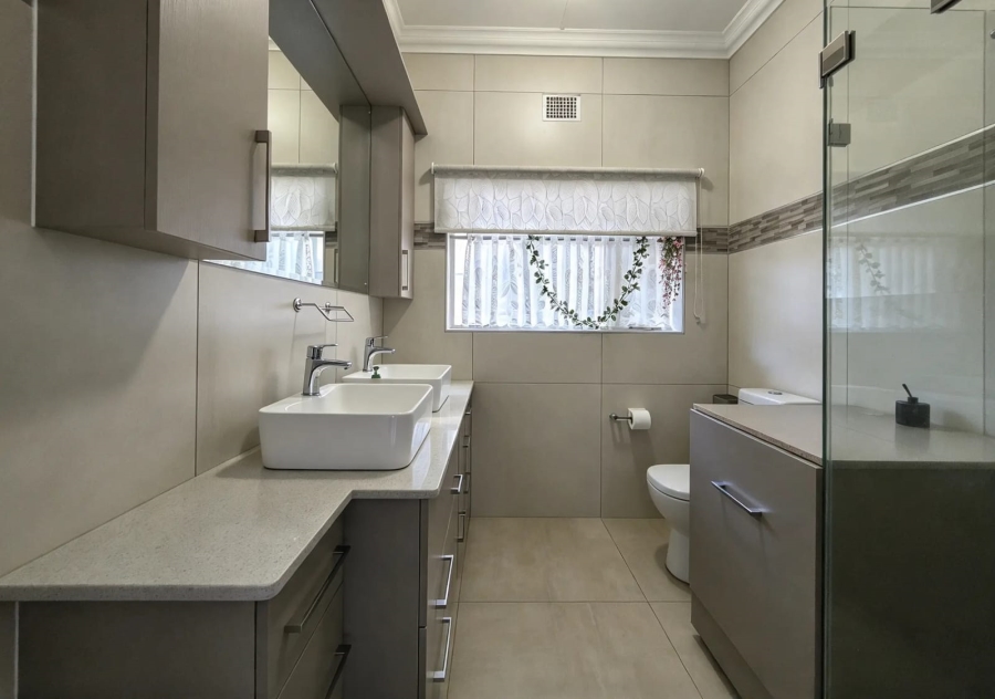 4 Bedroom Property for Sale in Pretoria North Gauteng
