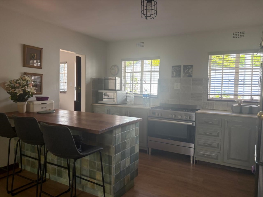 To Let 3 Bedroom Property for Rent in Waterkloof Gauteng