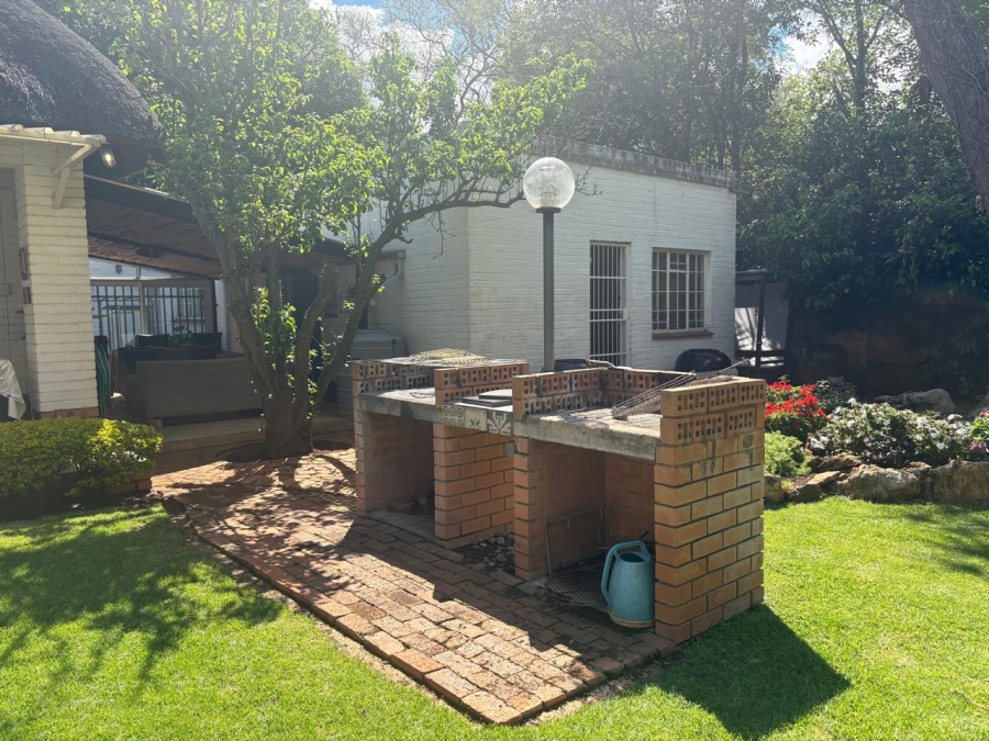 To Let 3 Bedroom Property for Rent in Waterkloof Gauteng