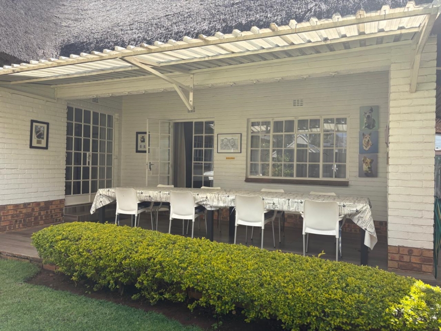 To Let 3 Bedroom Property for Rent in Waterkloof Gauteng