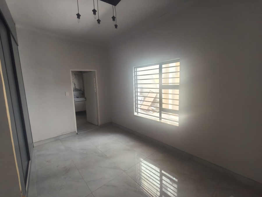 3 Bedroom Property for Sale in Erasmia Gauteng