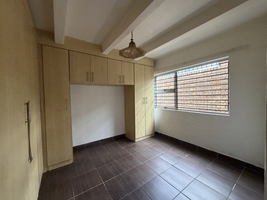 To Let 2 Bedroom Property for Rent in Laudium Gauteng