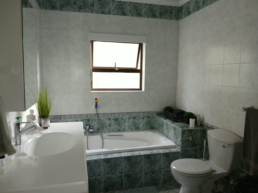3 Bedroom Property for Sale in Kensington Gauteng