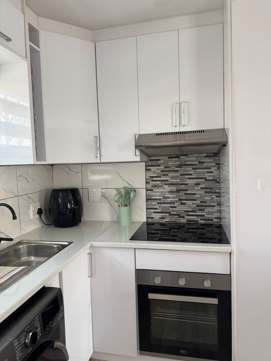 3 Bedroom Property for Sale in Windmill Park Gauteng