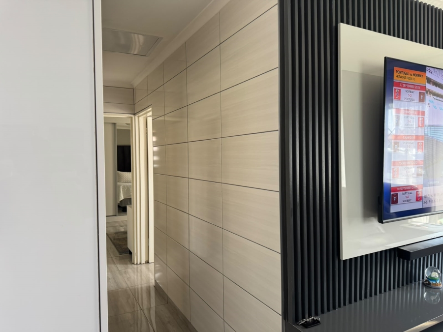3 Bedroom Property for Sale in Windmill Park Gauteng