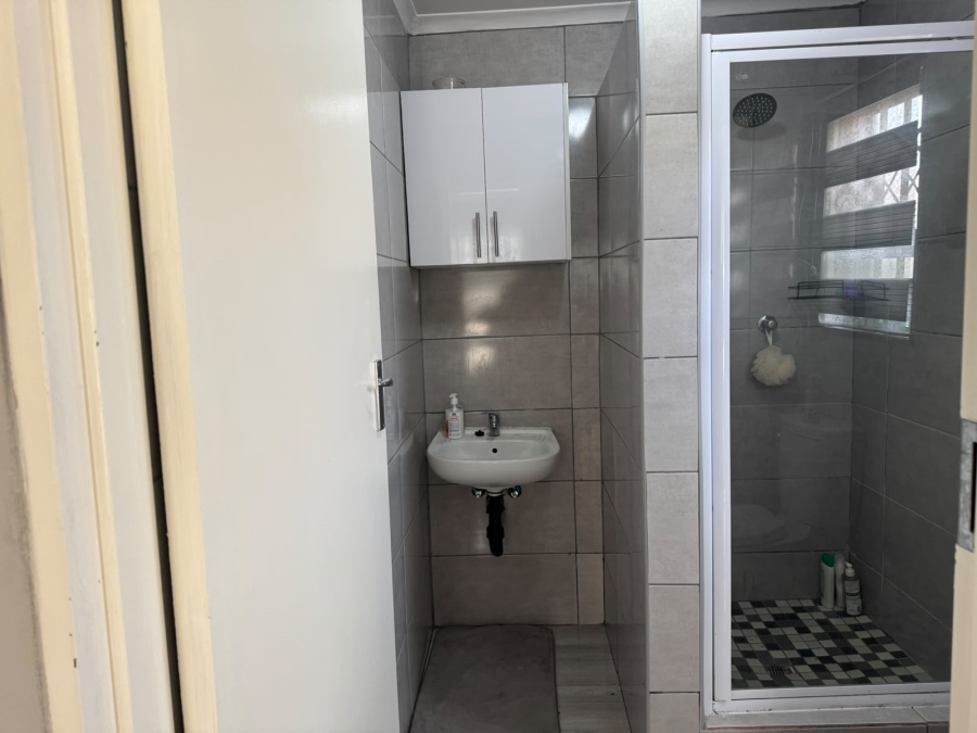 3 Bedroom Property for Sale in Windmill Park Gauteng