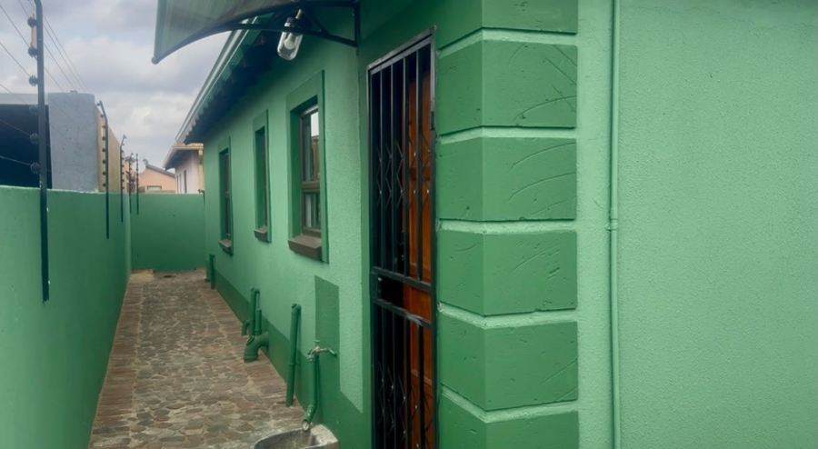 3 Bedroom Property for Sale in Windmill Park Gauteng